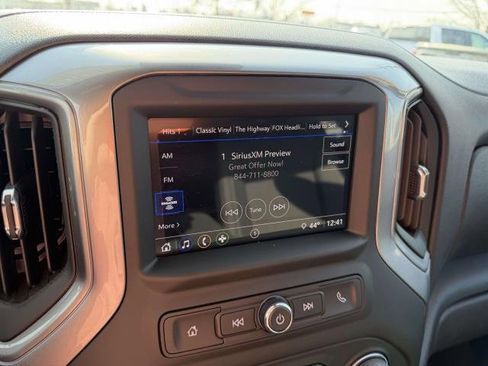 Certified 2024 Chevrolet Silverado 1500 Custom image 18