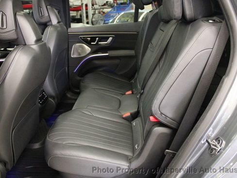 Used 2023 Mercedes-Benz EQS 580 4MATIC SUV image 39