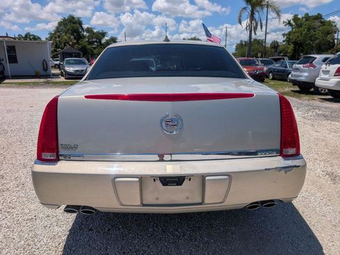 Used 2009 Cadillac DTS FWD image 6