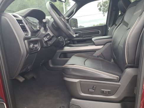 Used 2024 RAM 2500 Laramie w/ Sport Appearance Package image 11