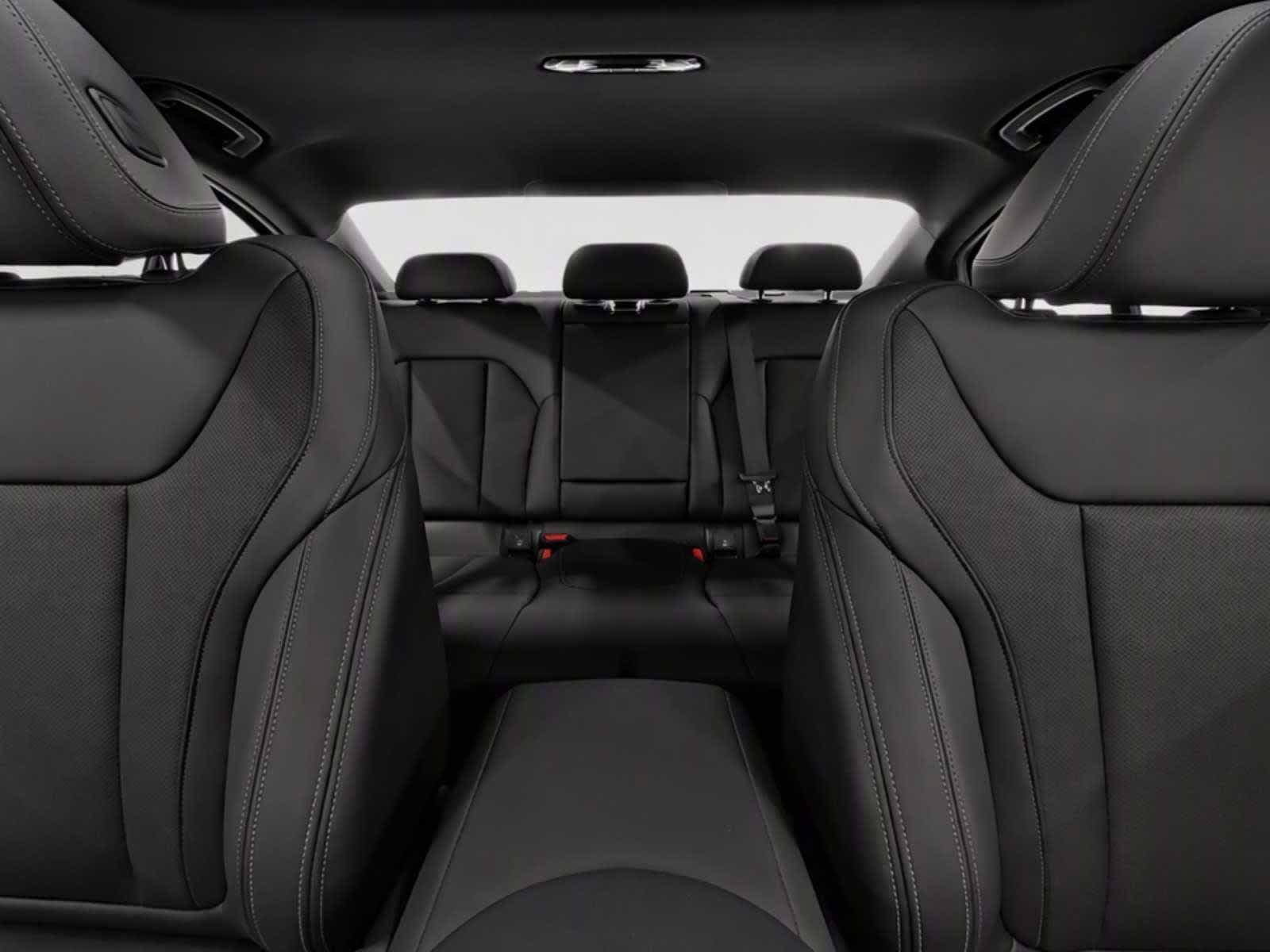 New 2026 BMW 330i xDrive Sedan w/ Premium Package AWD/4WD image 17