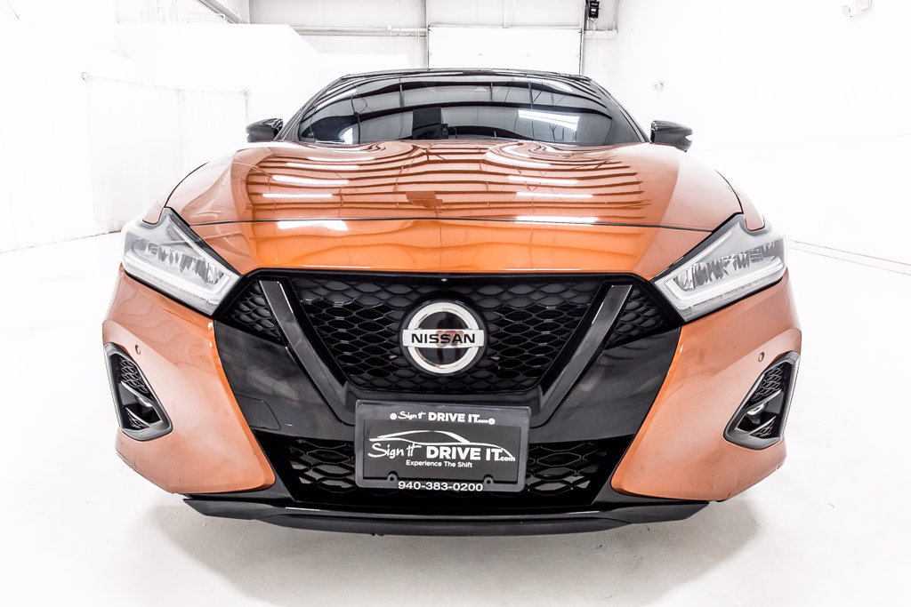 Used 2021 Nissan Maxima SR w/ Sport Mat Group FWD image 11