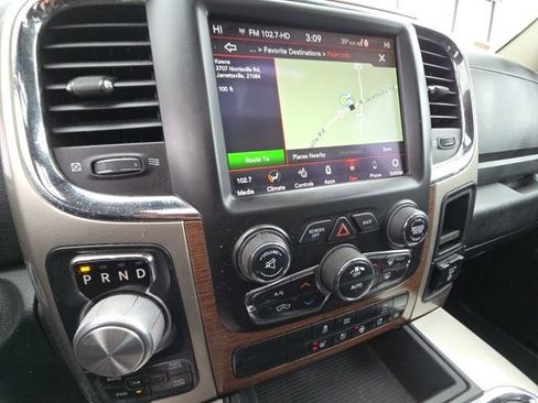 Used 2018 RAM 1500 Laramie w/ Convenience Group image 6