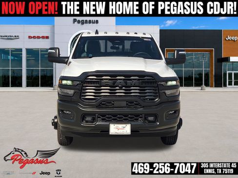 New 2027 RAM 3500 Tradesman AWD/4WD image 6