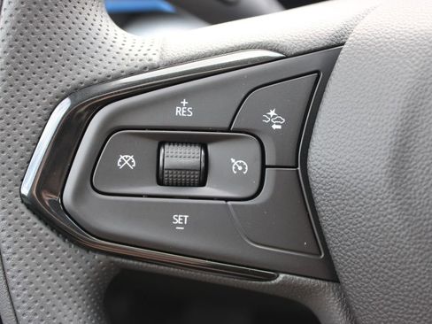 New 2026 Chevrolet Trax LT FWD image 31