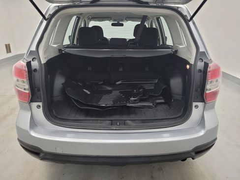 Used 2014 Subaru Forester 2.5i AWD/4WD image 29