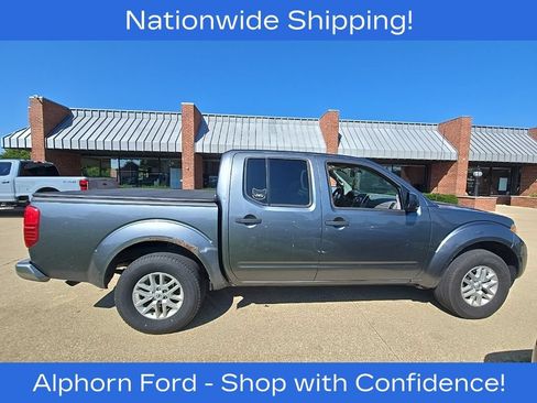 Used 2016 Nissan Frontier SV AWD/4WD image 8