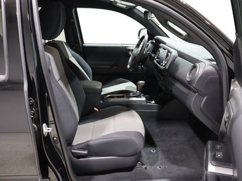 Certified 2023 Toyota Tacoma TRD Sport AWD/4WD image 21