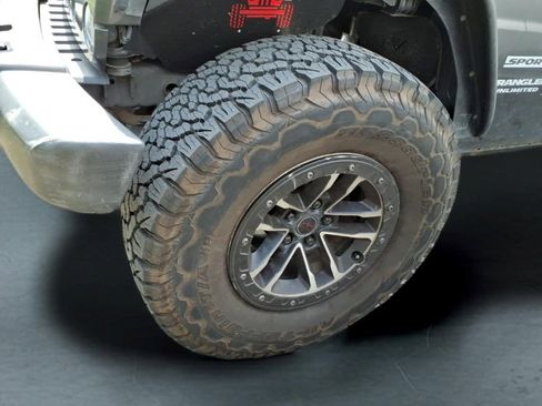 Used 2016 Jeep Wrangler Unlimited Sport w/ Quick Order Package 24S image 5