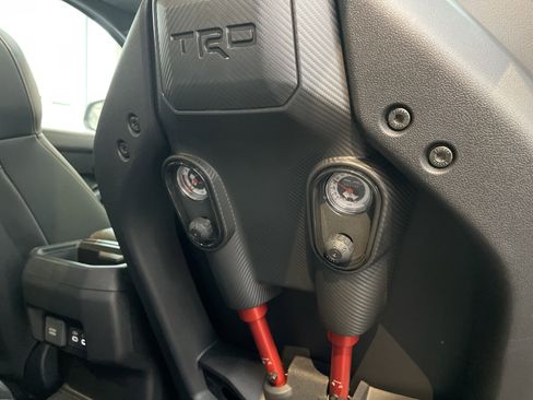 Used 2025 Toyota Tacoma TRD Pro image 40