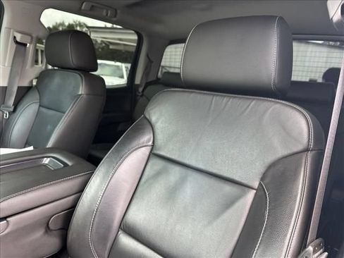 Used 2018 Chevrolet Silverado 1500 LT w/ All Star Edition AWD/4WD image 22