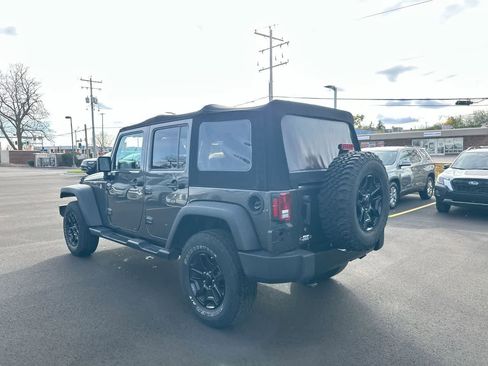 Used 2017 Jeep Wrangler Unlimited Sport image 11