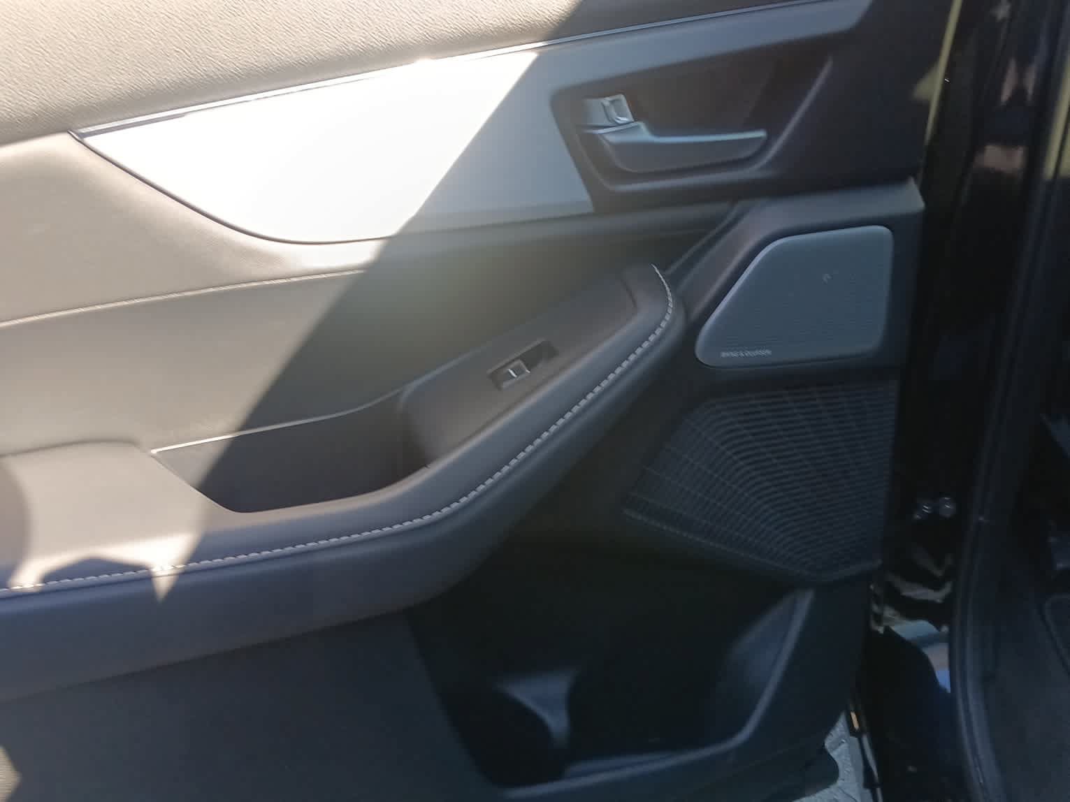 Used 2025 Acura MDX w/ Technology Package AWD/4WD image 19