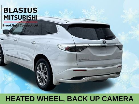 Used 2022 Buick Enclave Avenir image 6