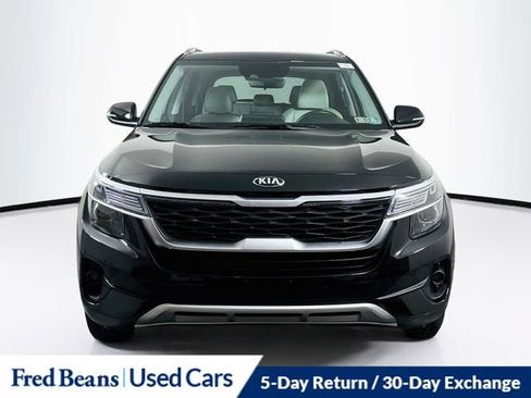 Used 2021 Kia Seltos EX AWD/4WD image 2