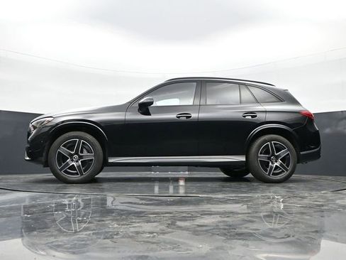 Used 2023 Mercedes-Benz GLC 300 image 38