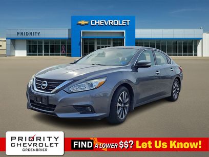 Used 2016 Nissan Altima 2.5 SL w/ Moonroof Package