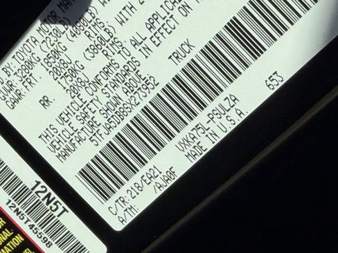 Used 2025 Toyota Tundra Limited image 10