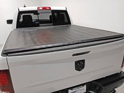 Used 2019 RAM 1500 Classic Warlock AWD/4WD image 7