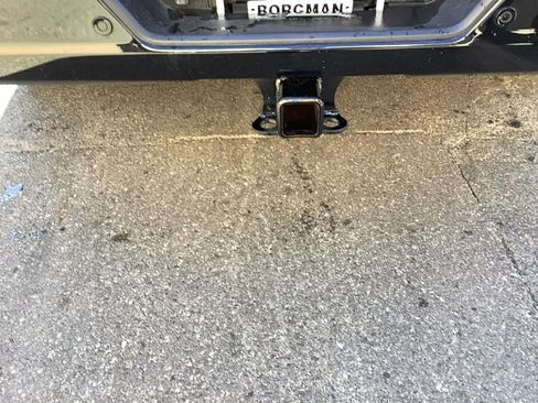 Used 2023 GMC Sierra 3500 Denali w/ Denali Ultimate Package image 30