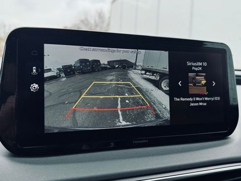 Used 2023 Hyundai Santa Fe SEL image 33