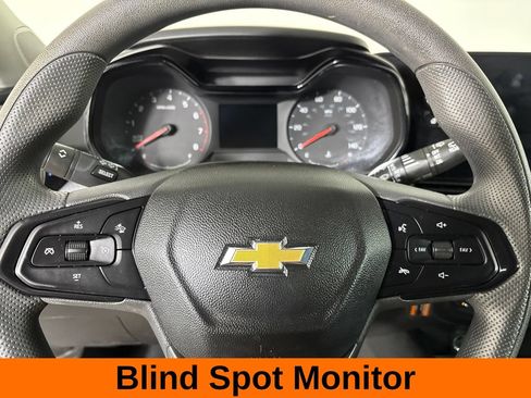 Used 2024 Chevrolet Trax LS w/ Driver Confidence Package FWD image 14