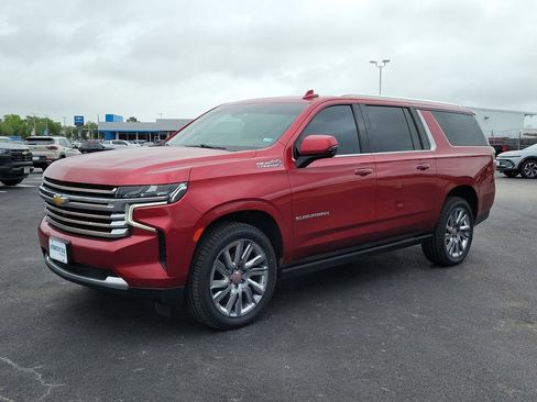 Certified 2022 Chevrolet Suburban High Country w/ Max Trailering Package image 12