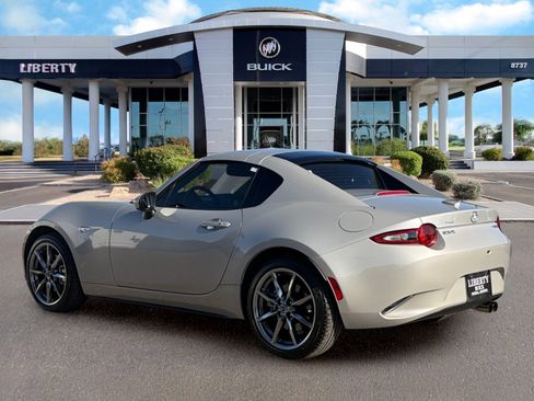 Used 2023 MAZDA MX-5 Miata Grand Touring RWD image 8