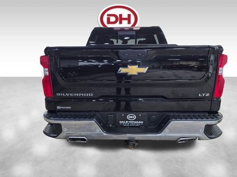 Used 2022 Chevrolet Silverado 1500 LTZ w/ LTZ Premium Package image 13