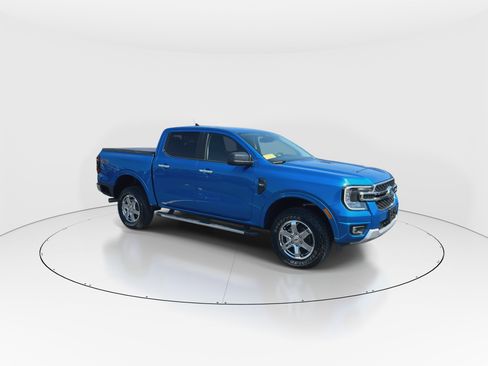 Used 2024 Ford Ranger XLT w/ FX4 Off-Road Package image 2