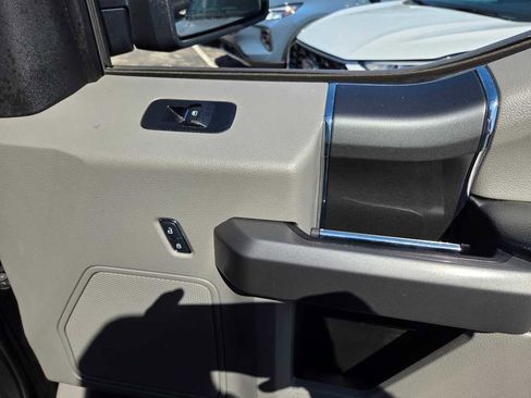 Used 2016 Ford F150 XLT w/ Equipment Group 302A Luxury image 28