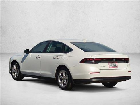 Used 2023 Honda Accord LX image 8