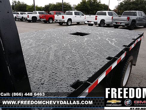 Used 2015 Ford F550 4x4 Crew Cab Super Duty image 38