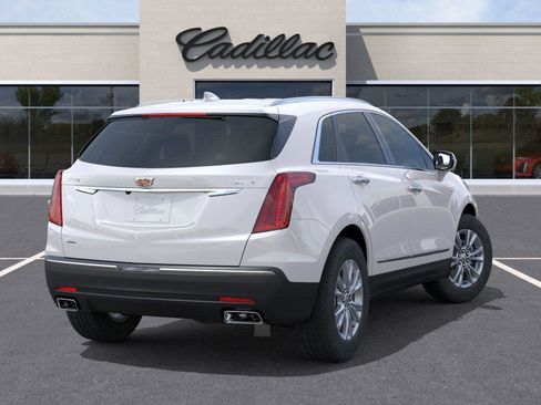 New 2026 Cadillac XT5 Luxury image 4