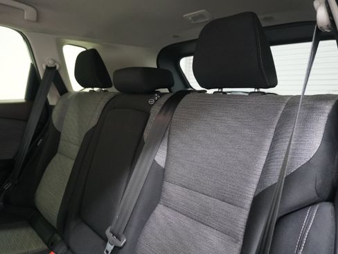 Used 2023 Nissan Rogue SV FWD image 13