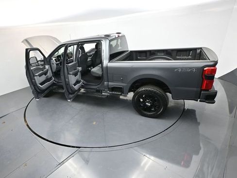 Used 2026 Ford F350 XLT w/ XLT Premium Package AWD/4WD image 38