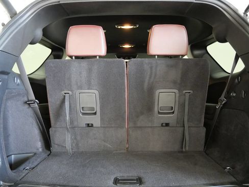 Used 2025 Dodge Durango GT AWD/4WD image 27