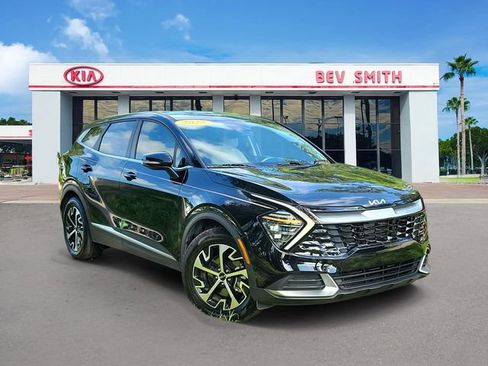 Certified 2025 Kia Sportage EX FWD image 1