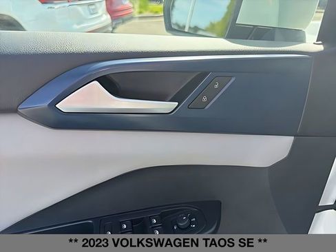 Used 2023 Volkswagen Taos SE w/ Panoramic Sunroof Package AWD/4WD image 13