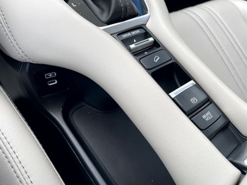 Used 2025 Honda HR-V EX-L image 21