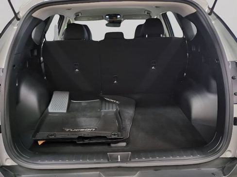 Used 2025 Hyundai Tucson SE AWD/4WD image 18
