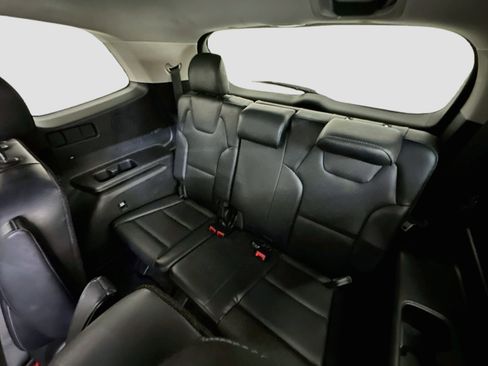 Used 2025 Kia Telluride S AWD/4WD image 31