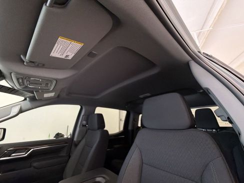 New 2026 Chevrolet Silverado 1500 LT w/ Z71 Off-Road Package image 19