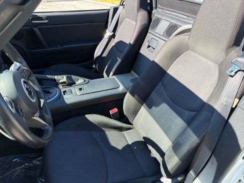 Used 2015 MAZDA MX-5 Miata Club image 27