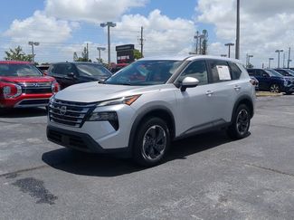 Used 2024 Nissan Rogue SV FWD video 2