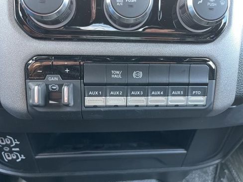 New 2026 RAM 3500 Tradesman AWD/4WD image 26