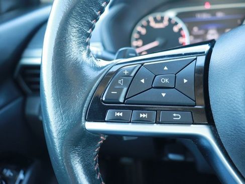 Used 2023 Nissan Altima 2.5 SR image 19