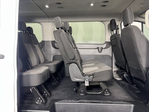 Used 2023 Ford Transit 350 XLT image 27