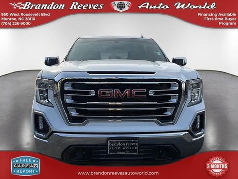 Used 2019 GMC Sierra 1500 SLT w/ X31 Off-Road Package AWD/4WD image 2