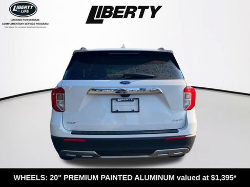 Used 2024 Ford Explorer XLT w/ Equipment Group 202A AWD/4WD image 4